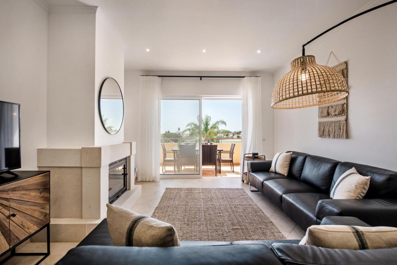 Beautiful Two Bedroom Apartment With Roof Terrace Carvoeiro  Exterior foto